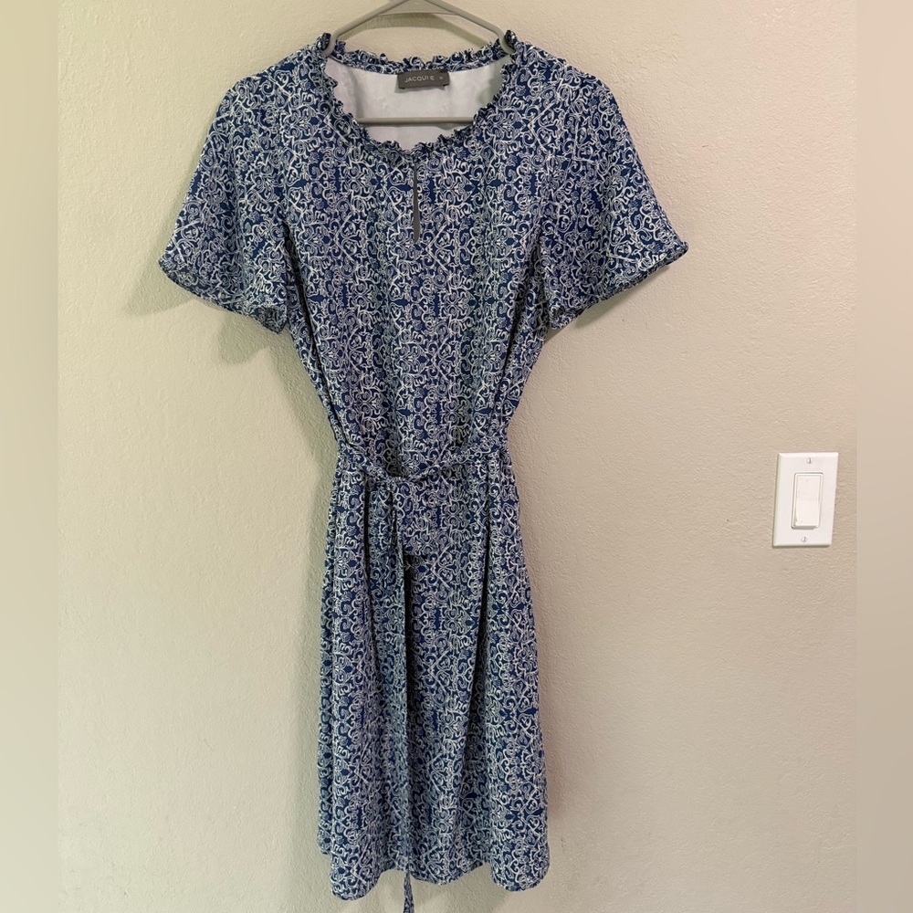Jacqui E Blue Printed Ruffle-Neck Dress – Size 10